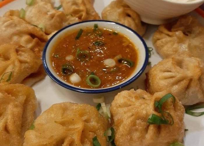 Momos Tibetains