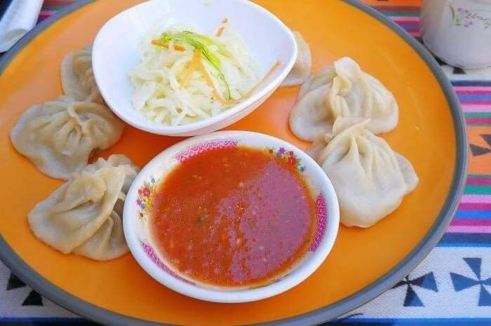 Momos Tibetains