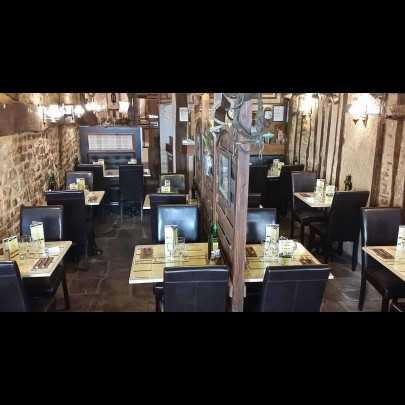 Les Tables D'Antan