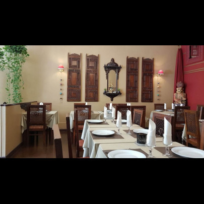 Bollywood Tandoor